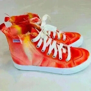 Obtaom high top tie dye sneakers, size 7, NWOT.